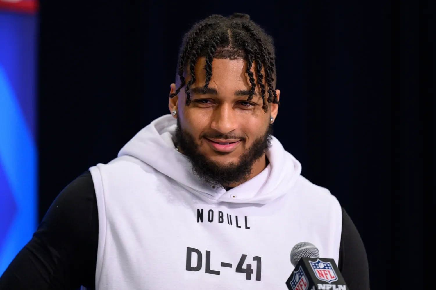 Маршон Книйлэндын дурсгал