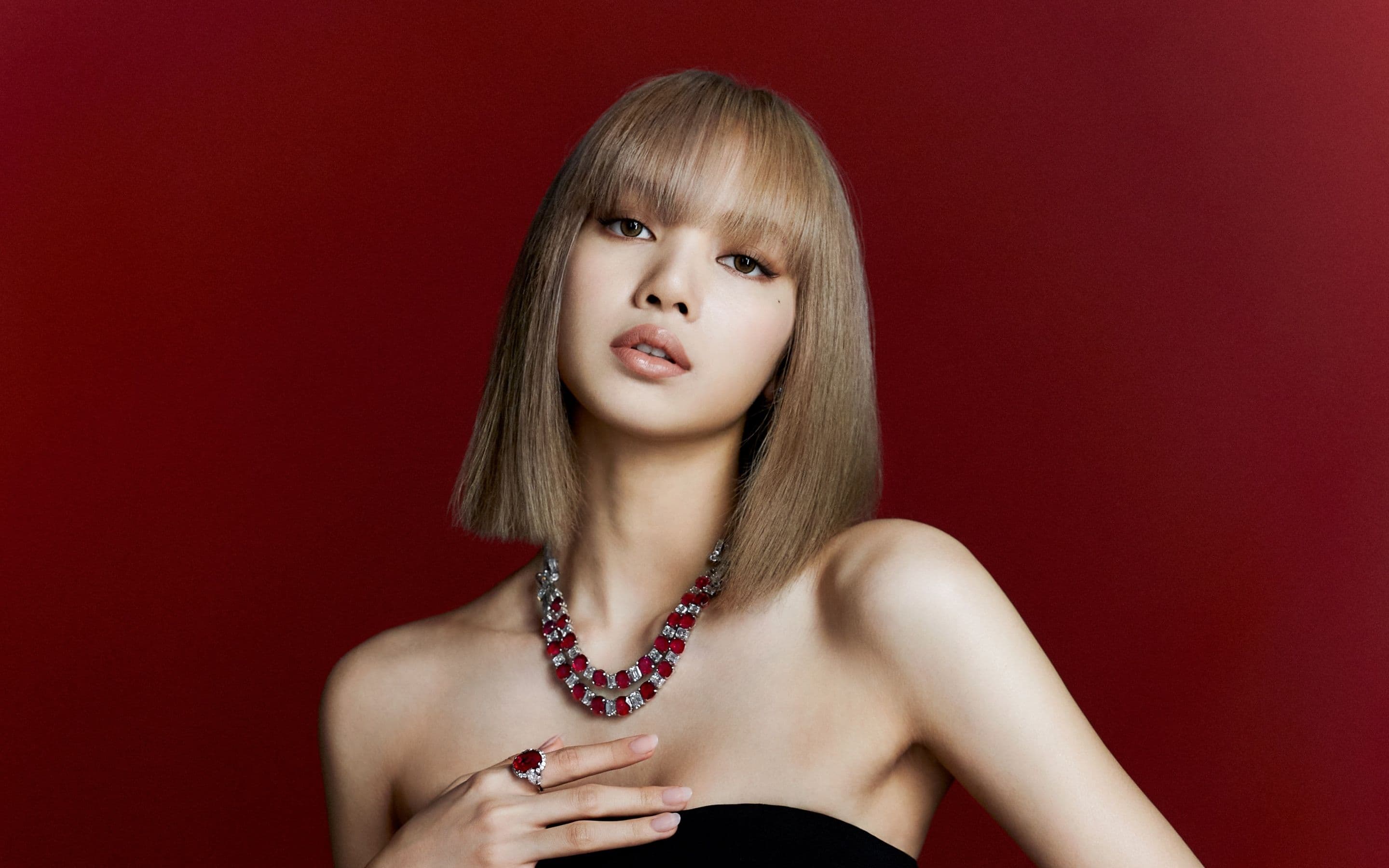 BLACKPINK-ийн LISA Алтан Бөмбөрцөг шагнал гардуулах ёслолд оролцох анхны K-POP уран бүтээлч, Тайланд дуучин болно